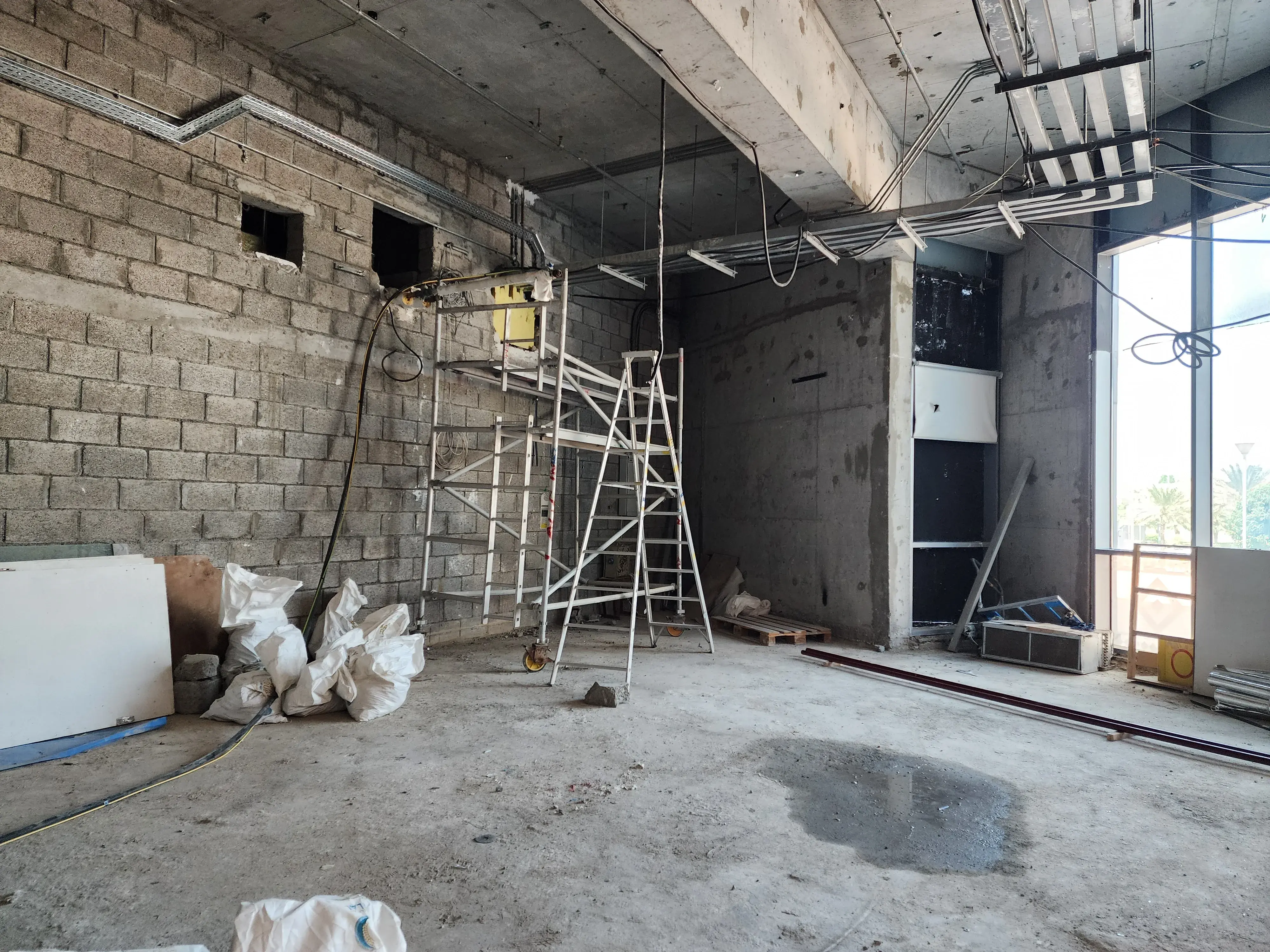 Construction Contractors in Dubai
